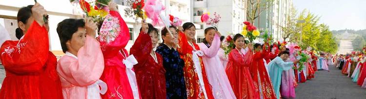 Photo: In May 2015, on the 70th anniversary of Korea’s division into two separate states by cold war powers, 30 international women peacemakers from around the world walked with thousands of Korean women, north and south, to call for an end to the Korean War, reunification of families and women’s leadership in the peace process. Credit. San Francisco based Niana Liu.