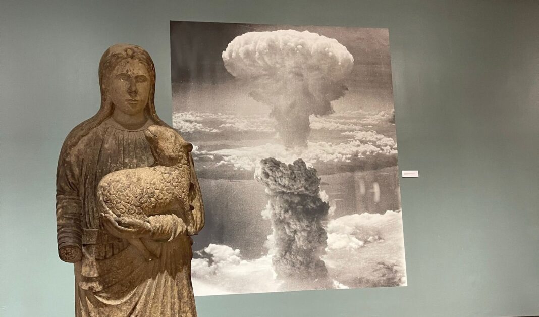 Atomic bombed Agnes of Urakami, displayed at United Nations Headquarters．Photo: Katsuhiro Asagiri、President of INPS Japan.