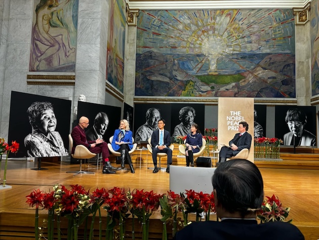 The Nobel Peace Prize Forum with leading experts on global nuclear politics, including three former Nobel laureates, convened to discuss the continued risk of nuclear weapons. Credit: Soka Gakkai mInternational.